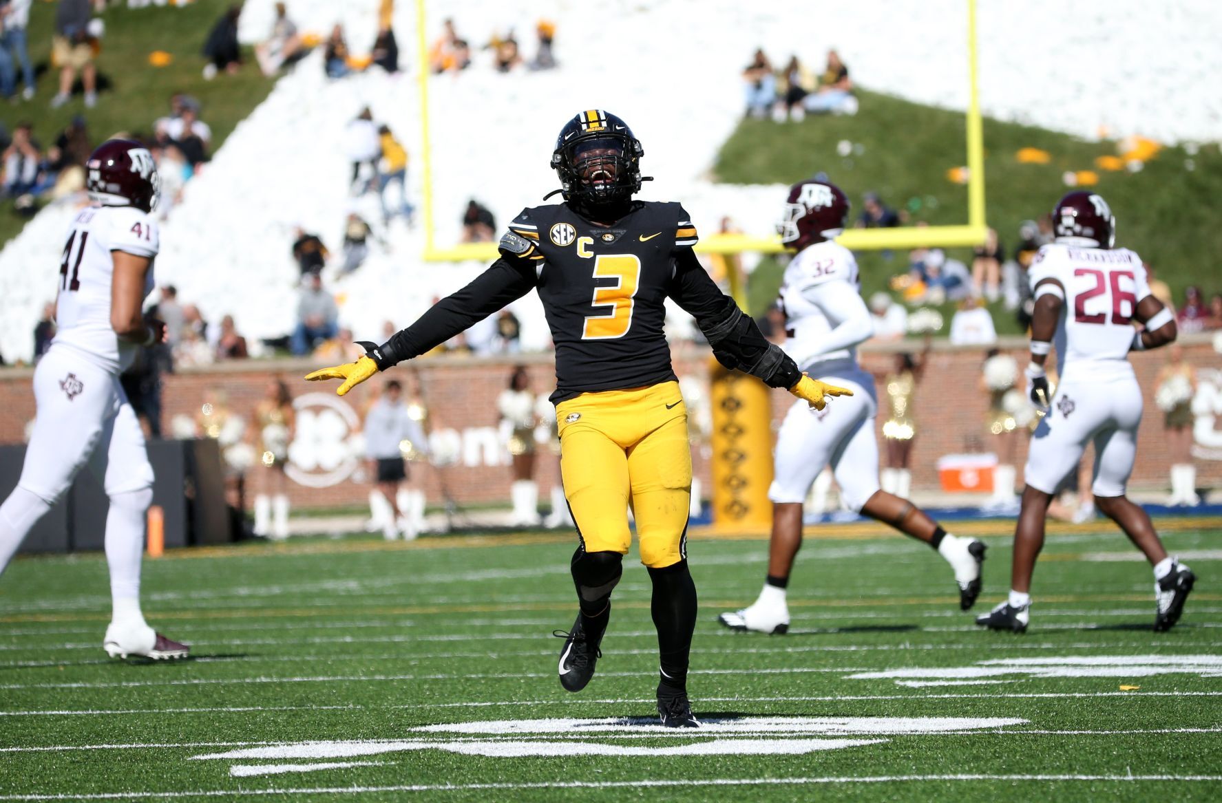 Texas A&M beat Missouri 35-14